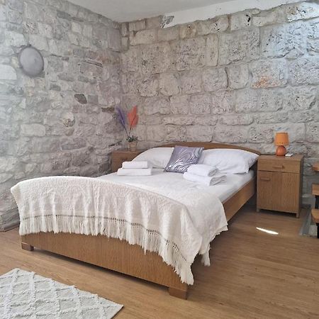 Apartment Tonka Trogir Ngoại thất bức ảnh